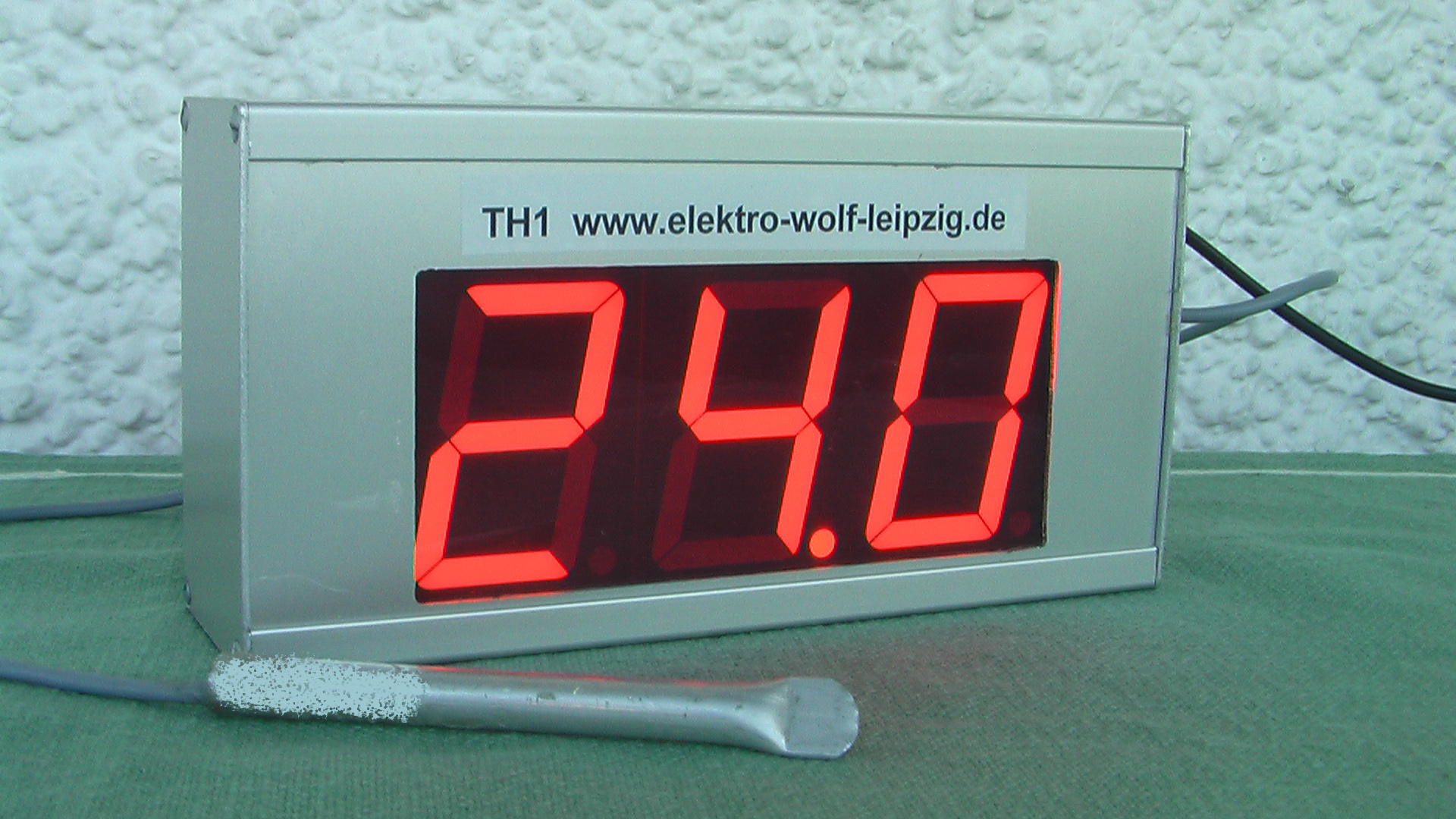 Temperaturgroanzeige IP 20 innen v. Elektro-Wolf-Leipzig